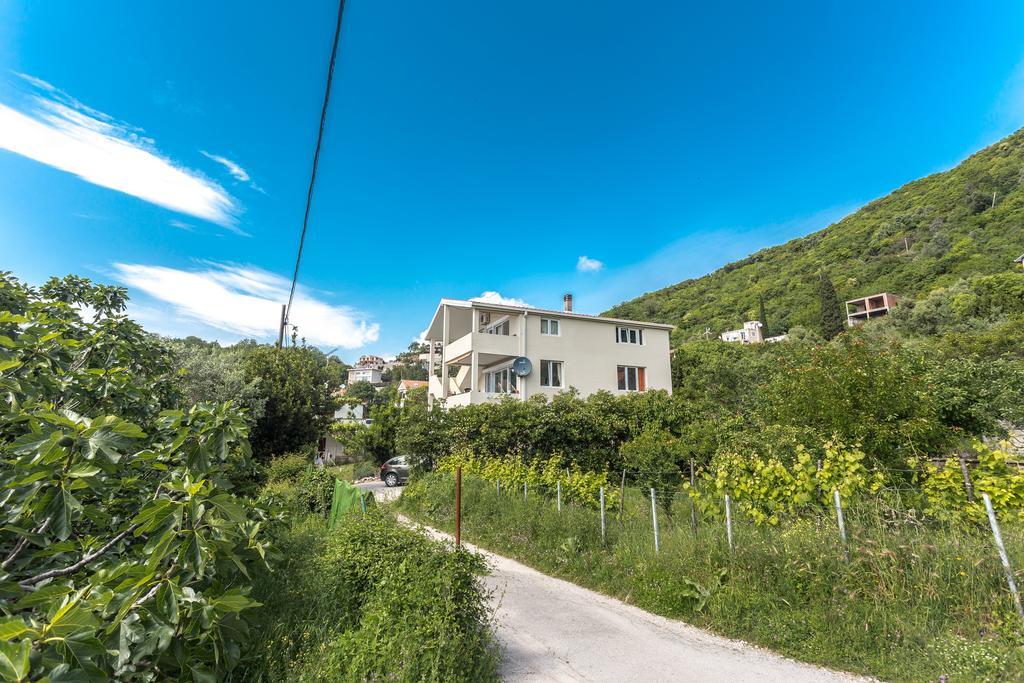 Apartment Olivija Budva Buitenkant foto
